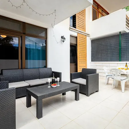 شقة Sun & Fun In Playa De Americas